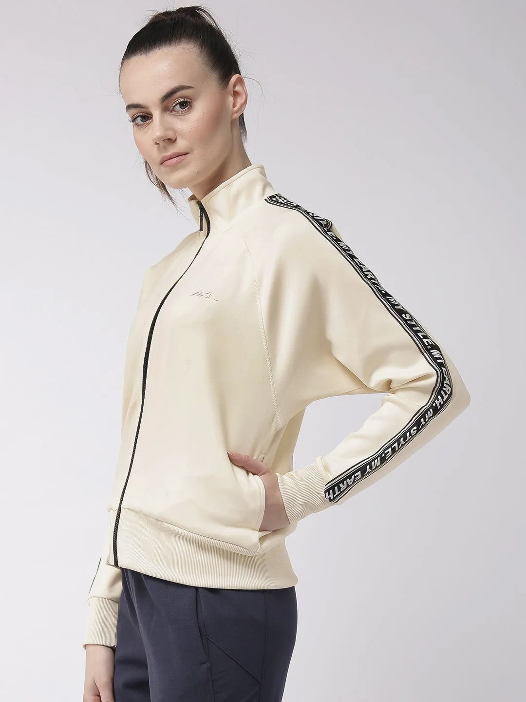 Alcis Women Cream-Coloured Printed Back Lightweight Sporty Jacket