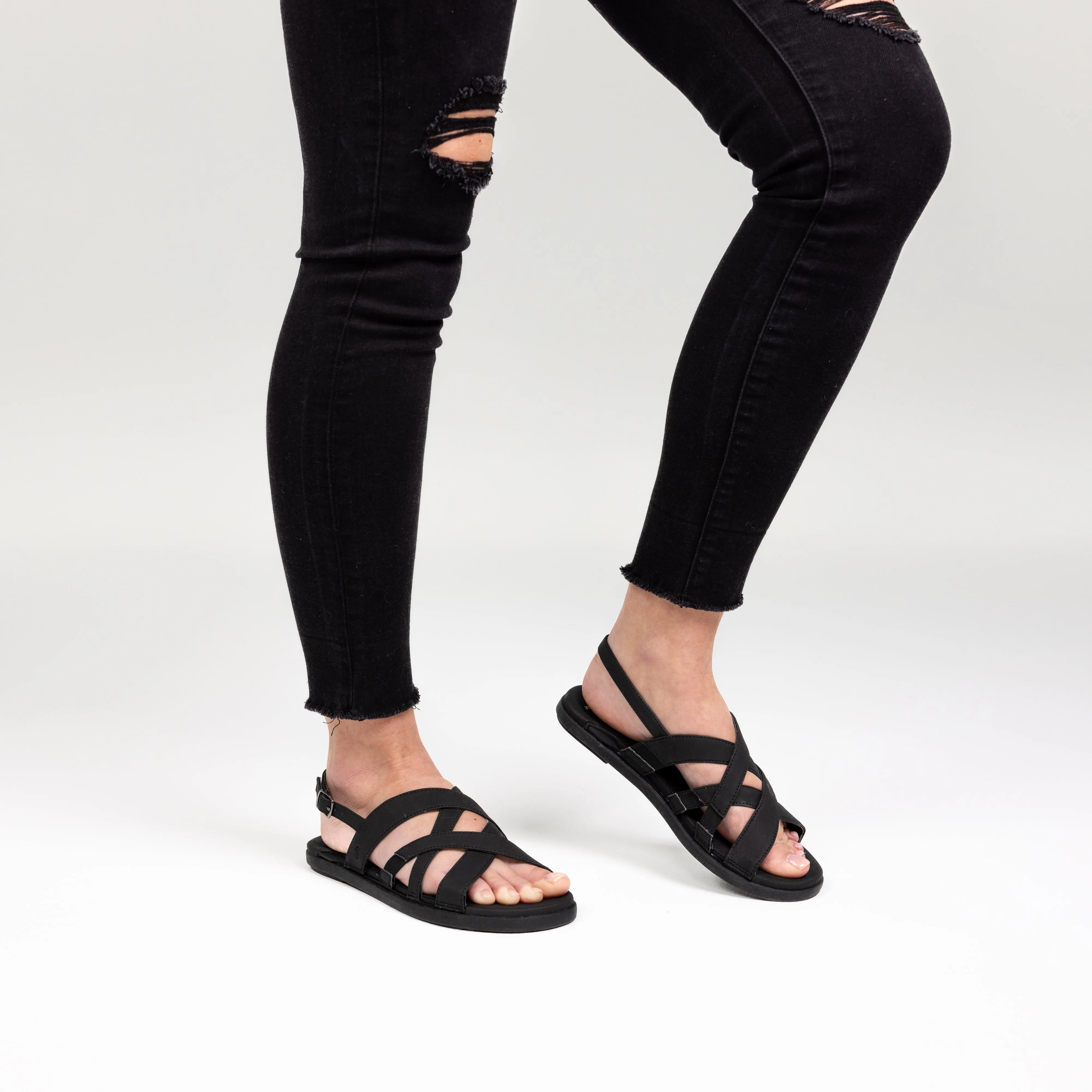 Capri- Onyx Flats Top Only