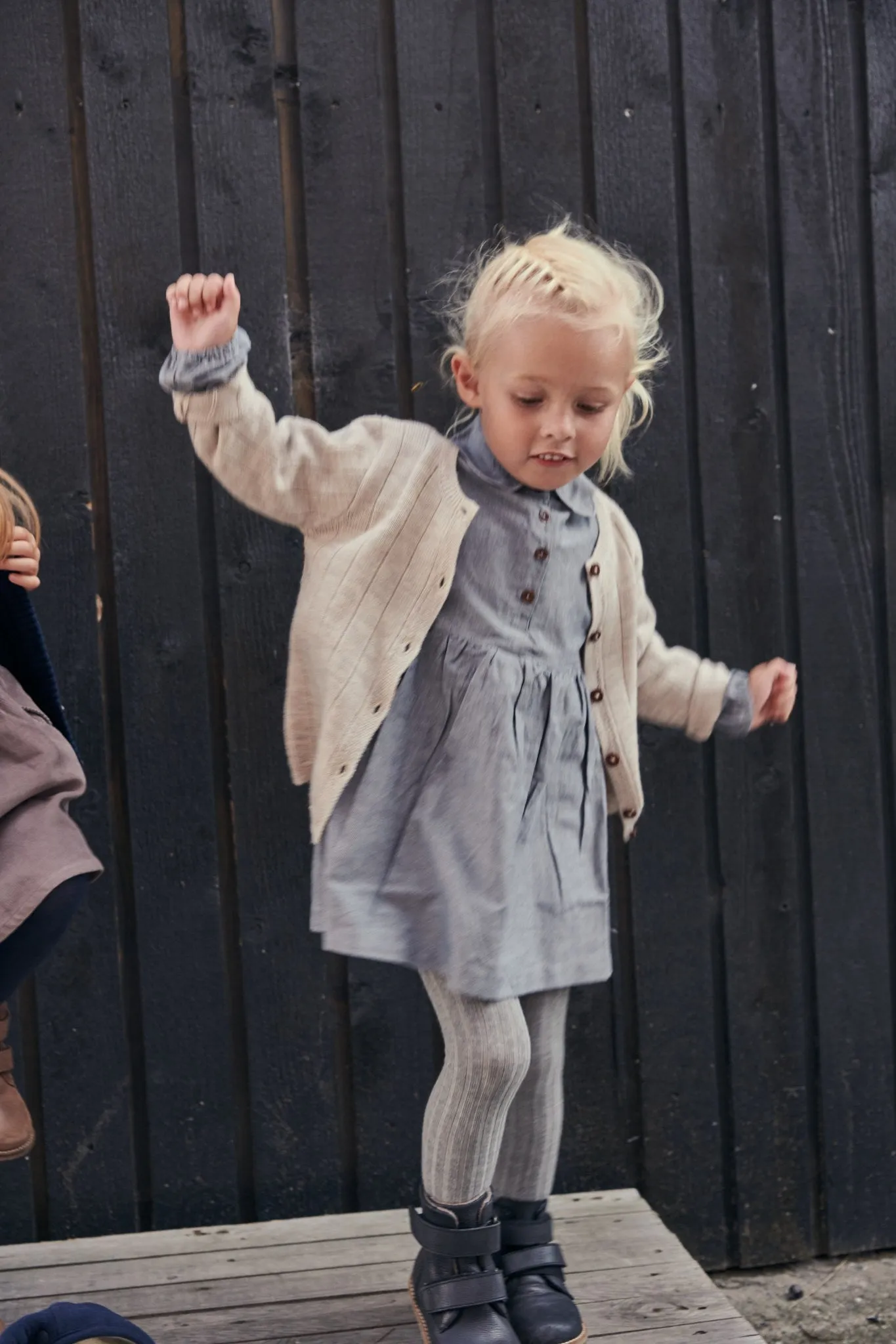 CHAMBRAY DRESS WITH COLLAR - NAVY