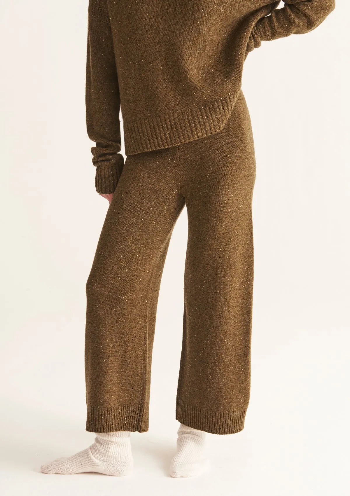 Donegal Knit Trousers in Moss Green