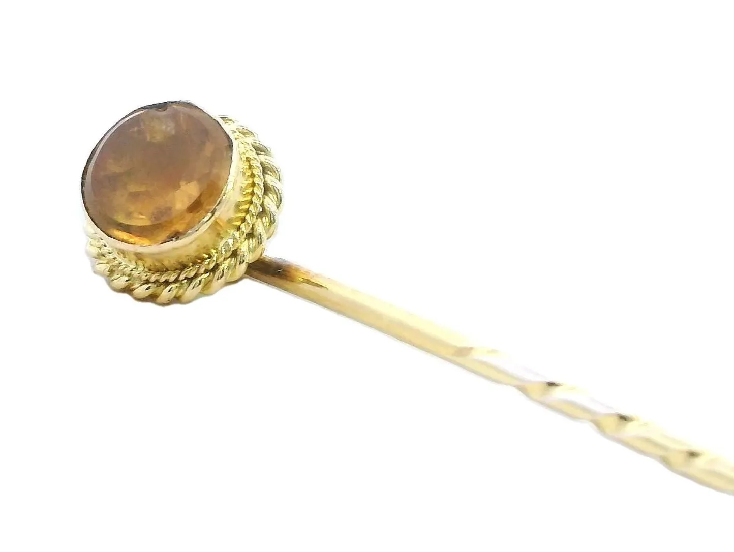 Elegant 9ct Yellow Gold Pin with Citrine Gemstone - Vintage