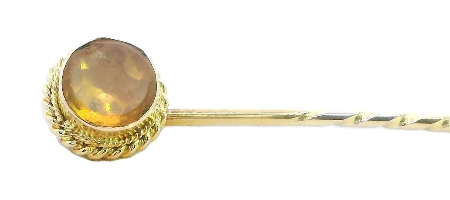 Elegant 9ct Yellow Gold Pin with Citrine Gemstone - Vintage