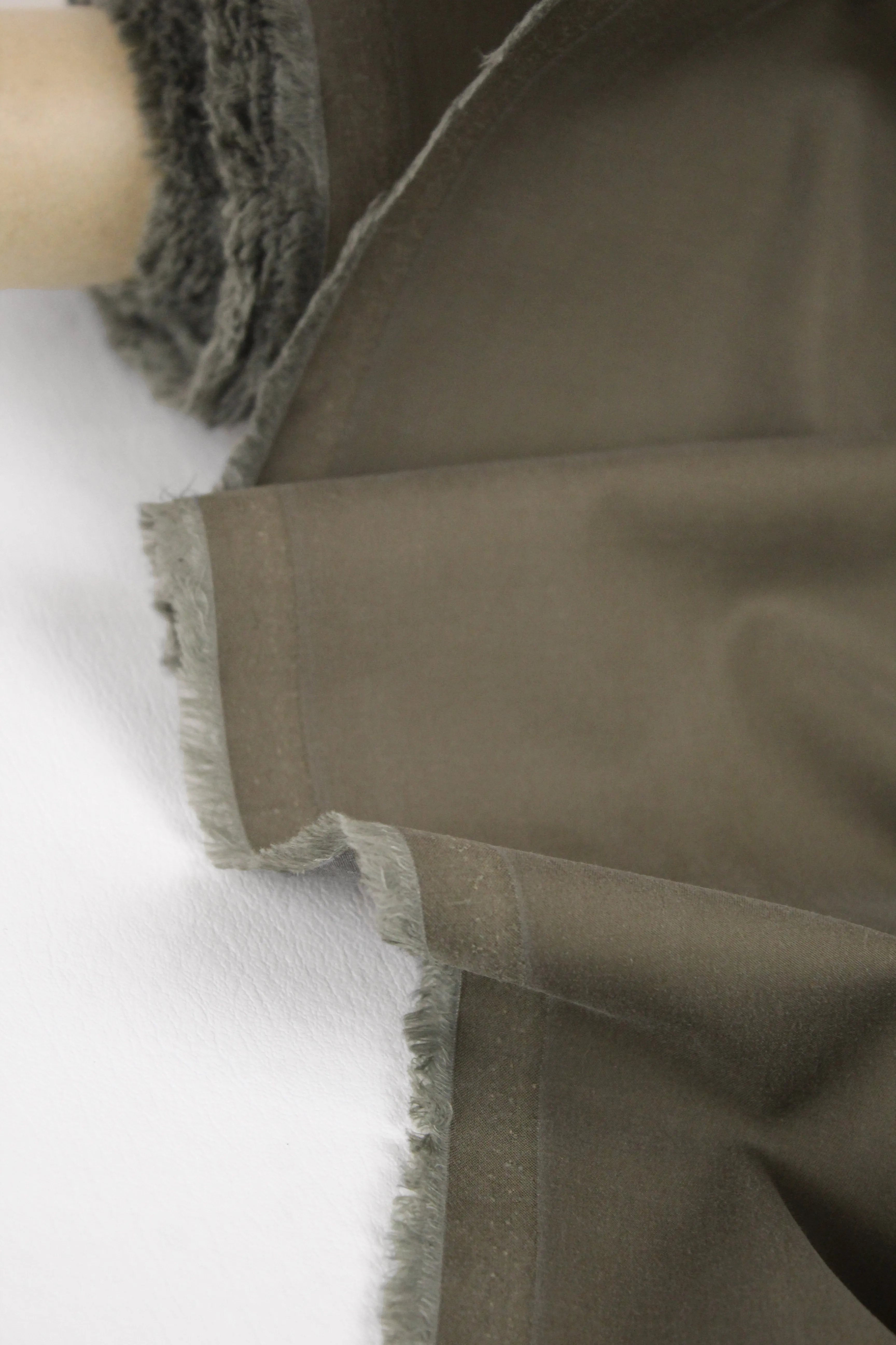 Ellis - Cotton Cupro Shirting | Military