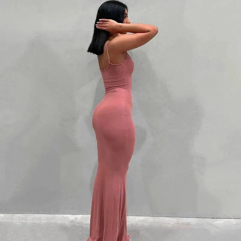 Figure-Flattering Solid Maxi Bodycon Dress with Side Slit