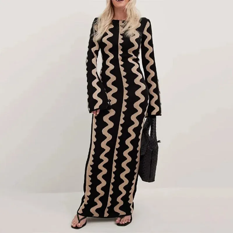 Flattering Geometric Pattern Flare Long Sleeve Maxi Dresses