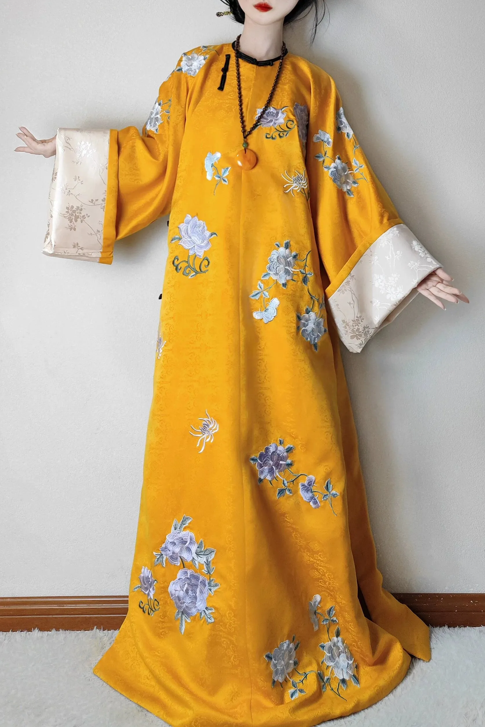 Hua Pao 花袍 Floral Robe Qing Dynasty Qiapao Night Robe