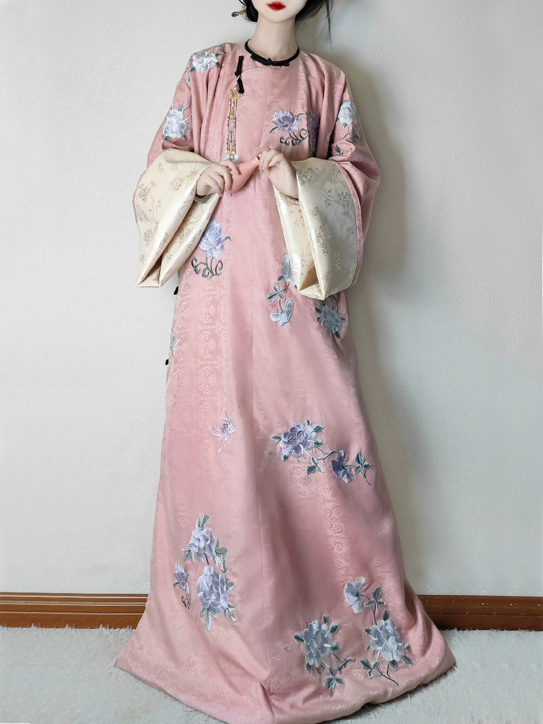 Hua Pao 花袍 Floral Robe Qing Dynasty Qiapao Night Robe