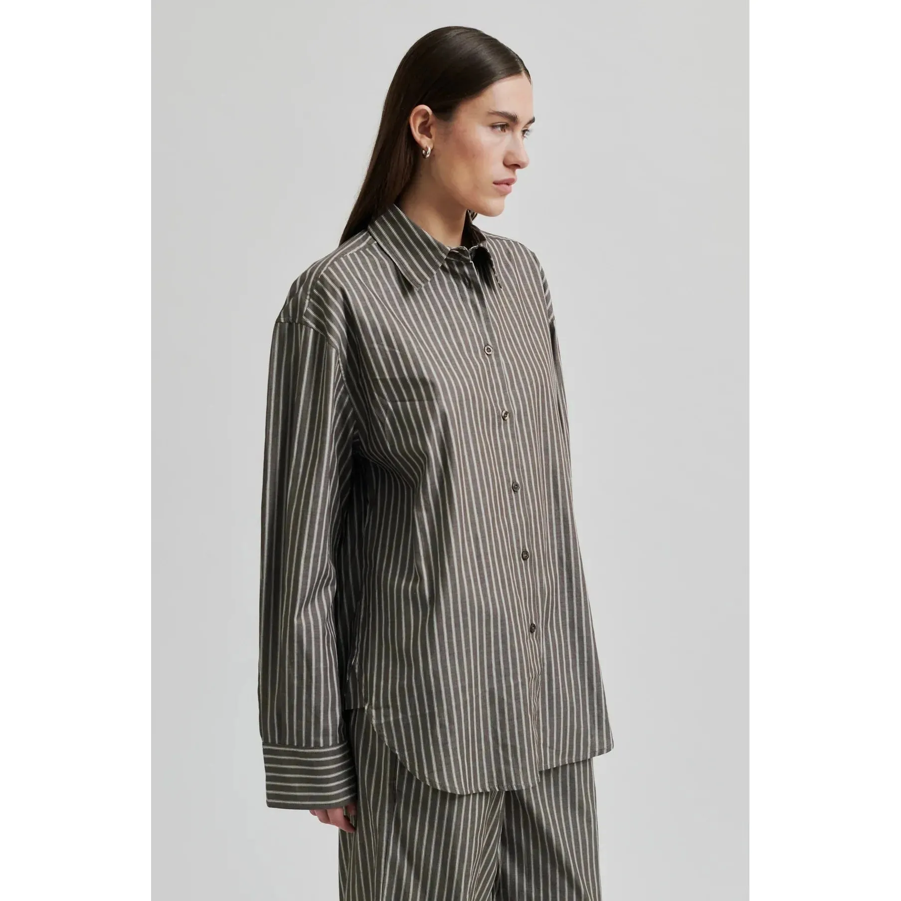 Saka Stripe Oversized Shirt Grey