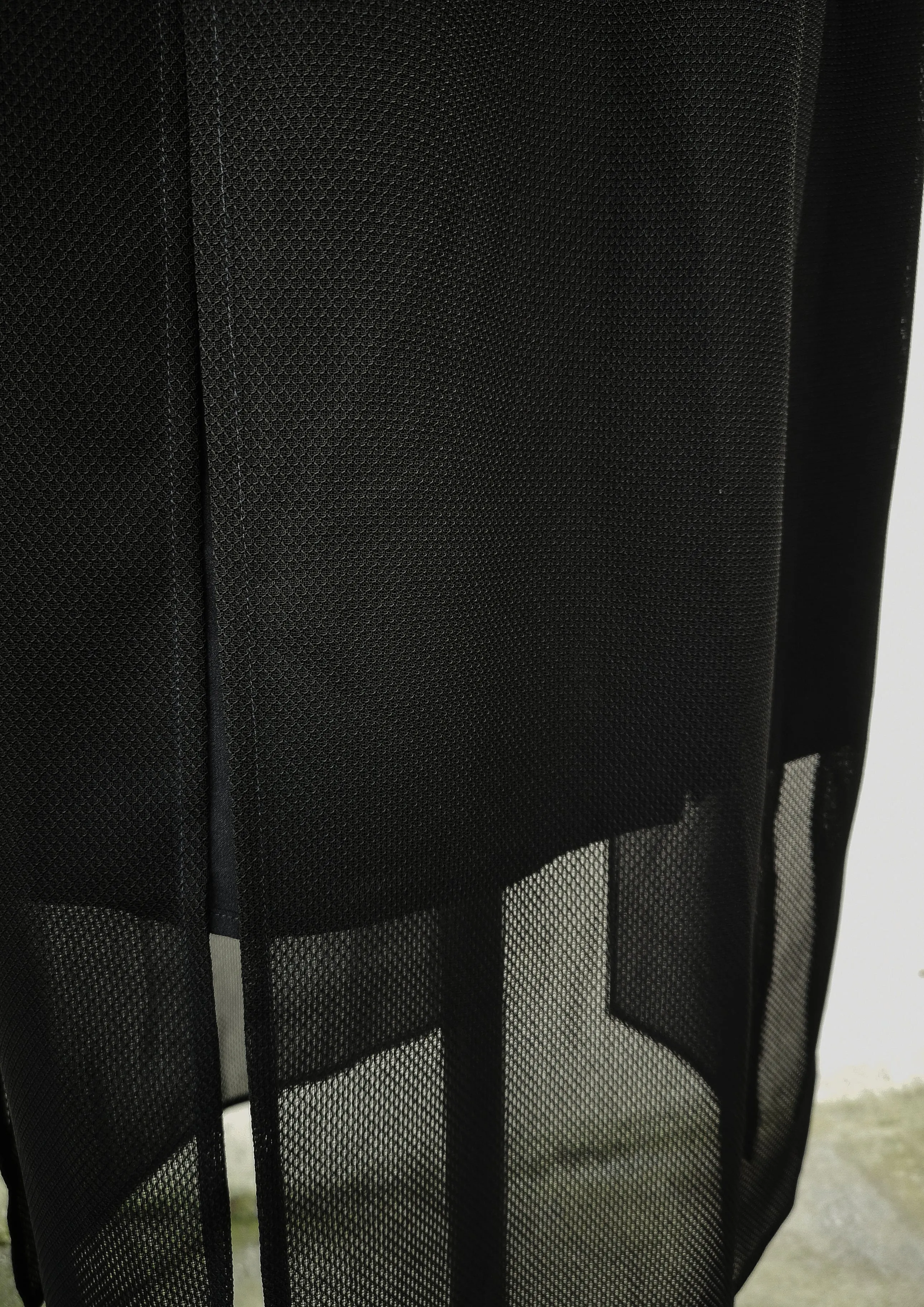 SKIRT LONG - SIDE SLOTS - AIRY MESH black