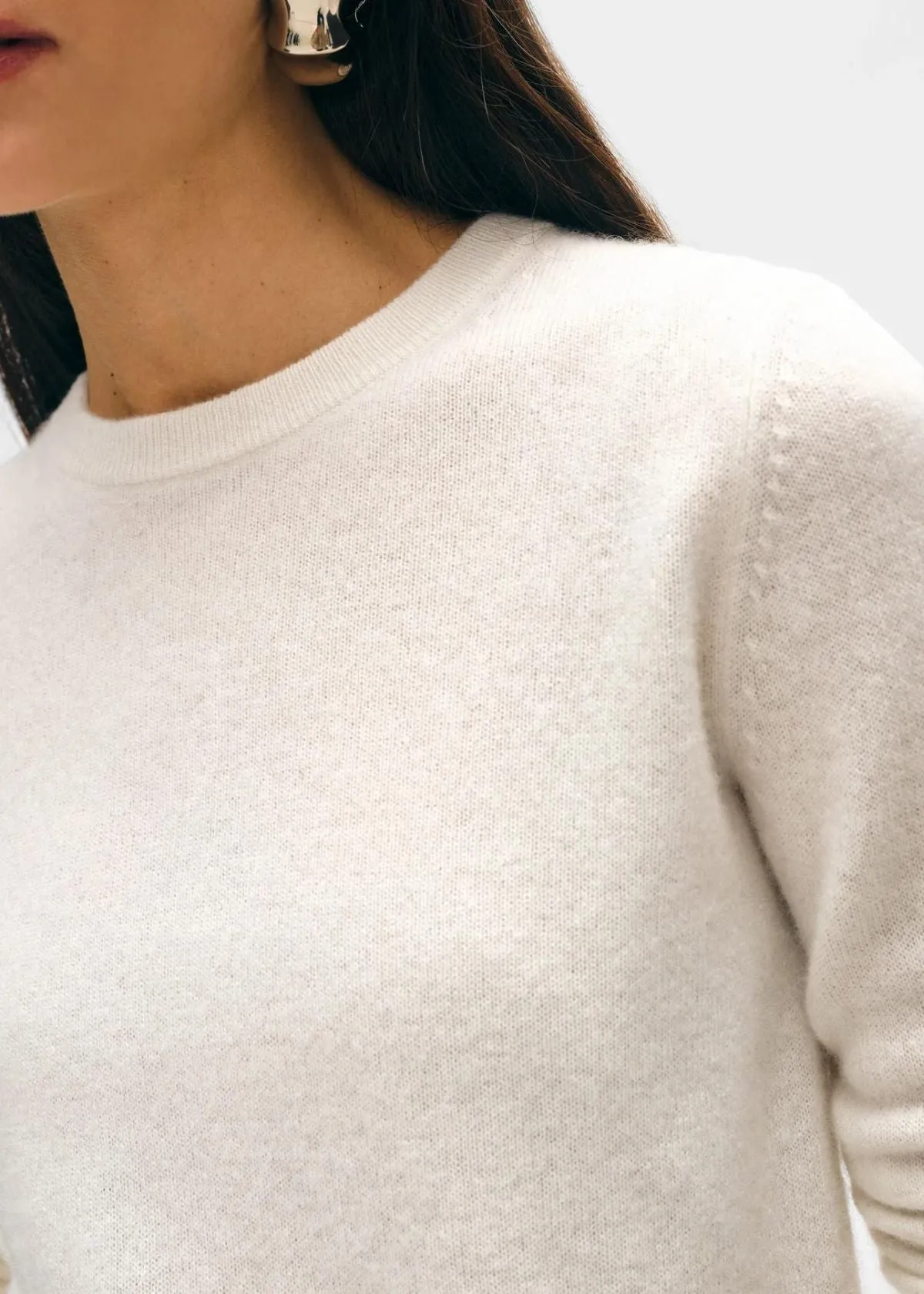 WHITE   WARREN Essential Cashmere Shrunken Crew Neck Sweater - Soft White